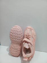 Load image into Gallery viewer, Կոշիկ֊բոթաս՝ շնչող 822 Կողքից SP
