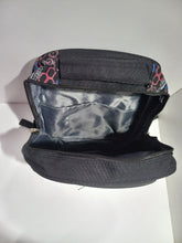 Load image into Gallery viewer, Դպրոցի պայուսակ 3D դիմացը կոշտ նկարով 0472 0125
